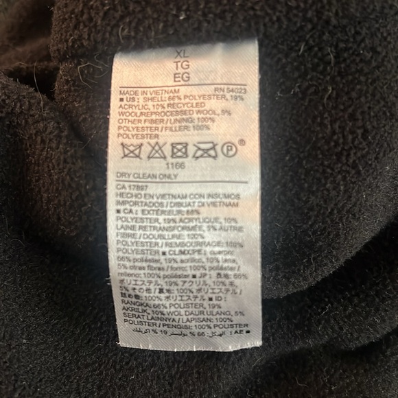 Old Navy Vest - Picture 5 of 6